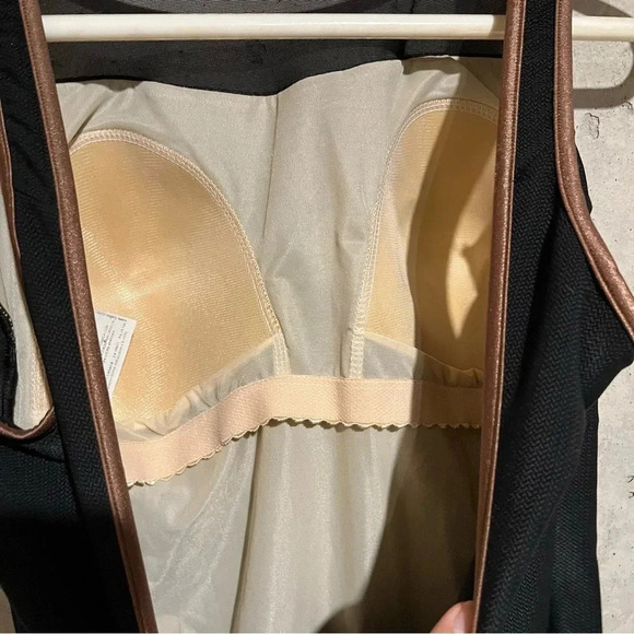 Baltex Full Figure One Piece Swim Suit NWT Size 22W Black Thick Straps Padded - Picture 6 of 11